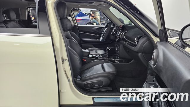 MINI Cooper Clubman High 2nd 2019 — фото 11