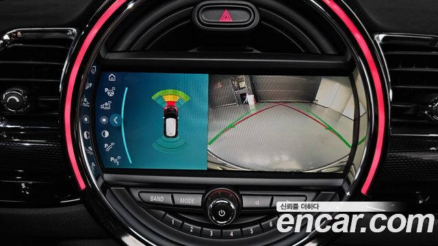 MINI Cooper Clubman High 2nd 2019 — фото 15