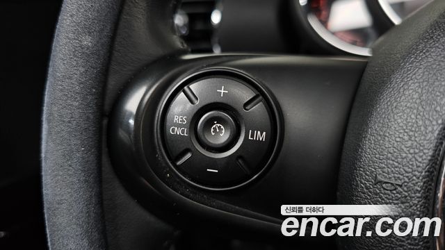MINI Cooper Clubman High 2nd 2019 — фото 17