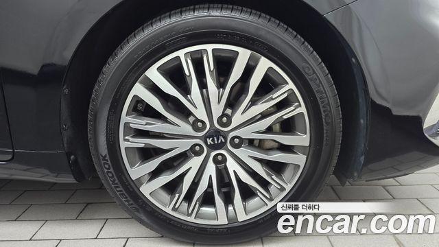 Kia K7 Premier 2.5 GDI Noblesse 2020 — фото 21