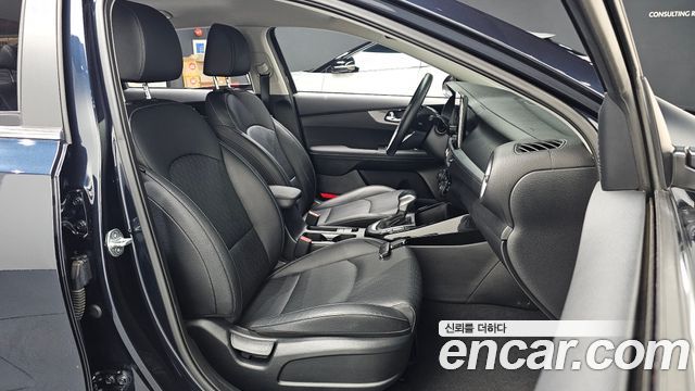Kia K3 (II) 1.6 signature 2023 — фото 26