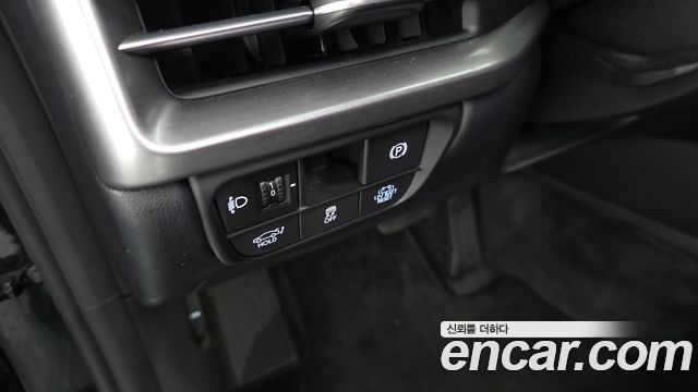 Hyundai Grandeur Hybrid (GN7) Premium 2023 — фото 20