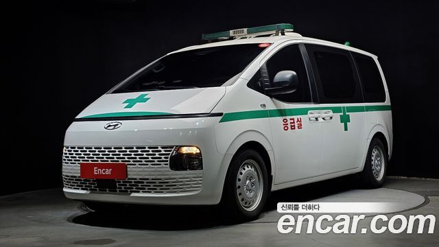 Hyundai Staria Ambulance 2023 — фото 1