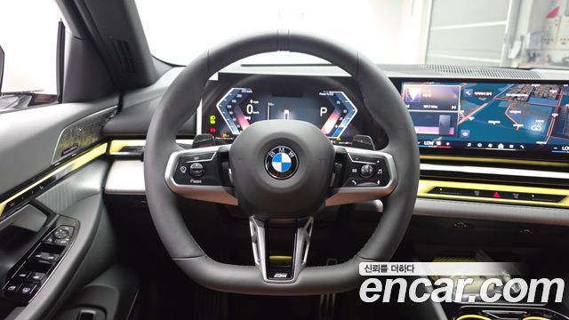 BMW 5 Series (G60) 530i xDrive M Sport Pro Special Edition 2026 — фото 17