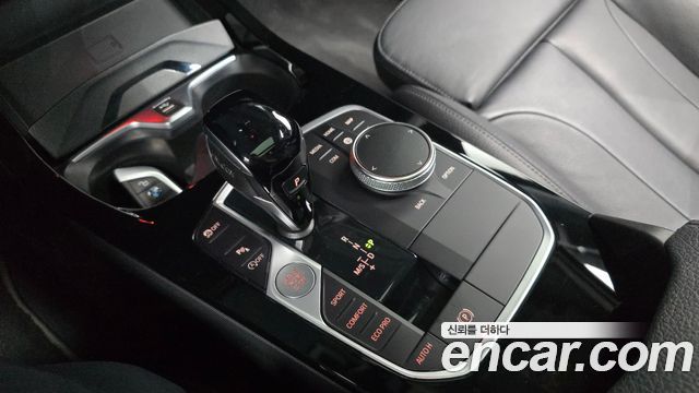 BMW 1 Series (F40) 120i Sports 2022 — фото 9