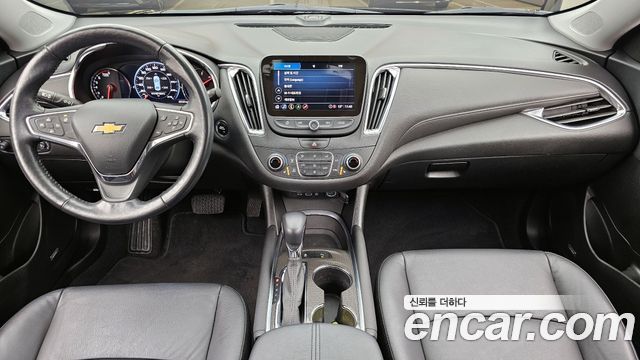 Chevrolet Malibu 2.0 Turbo LT Special 2022 — фото 7