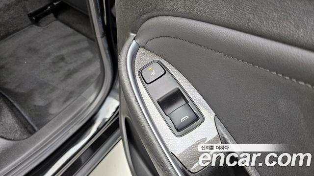 Chevrolet Malibu 2.0 Turbo LT Special 2022 — фото 15
