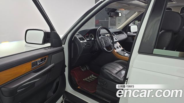Land Rover Range Rover Sport 3.0 SDV6 2013 — фото 10