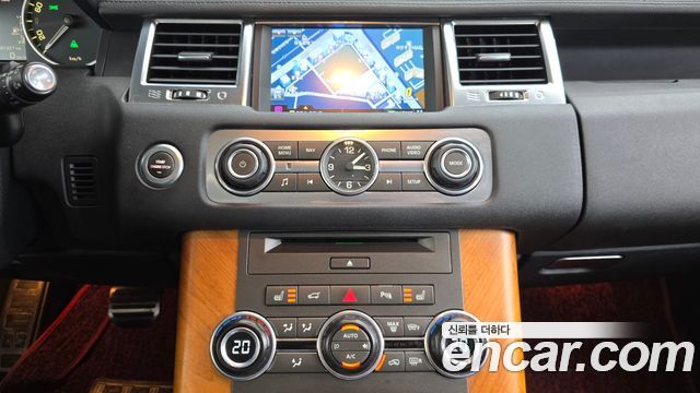 Land Rover Range Rover Sport 3.0 SDV6 2013 — фото 13