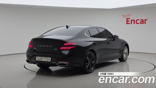 Genesis G70 Gasoline 2.0T 4WD 2023 — фото 2
