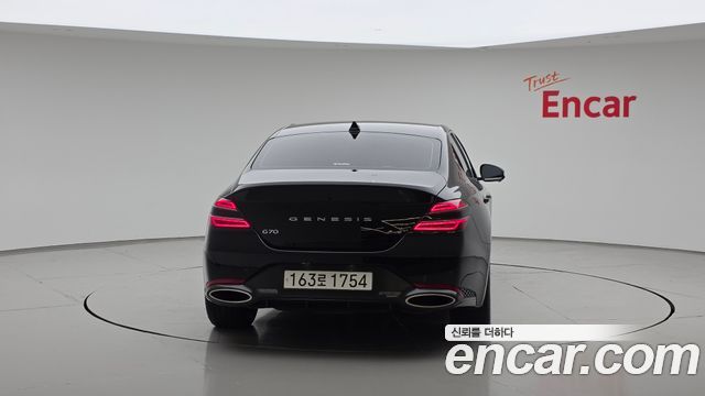 Genesis G70 Gasoline 2.0T 4WD 2023 — фото 4