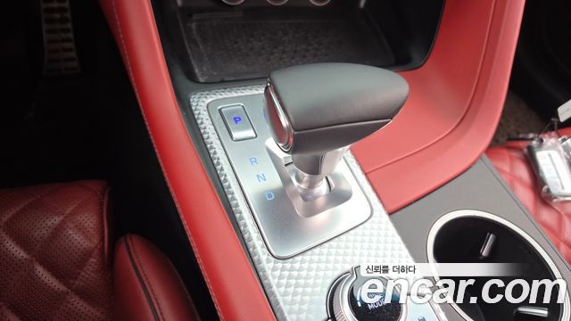 Genesis G70 Gasoline 2.0T 4WD 2023 — фото 9