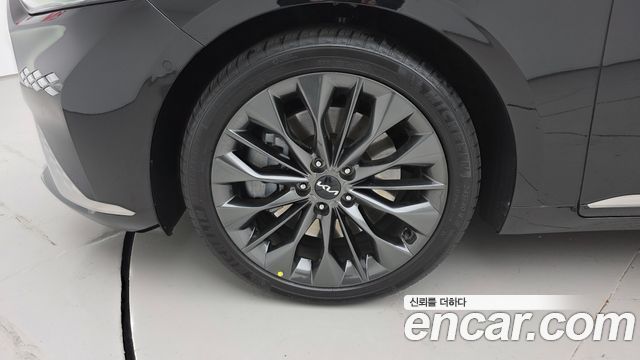 Kia K8 3.5 Gasoline 4WD Platinum 2024 — фото 5