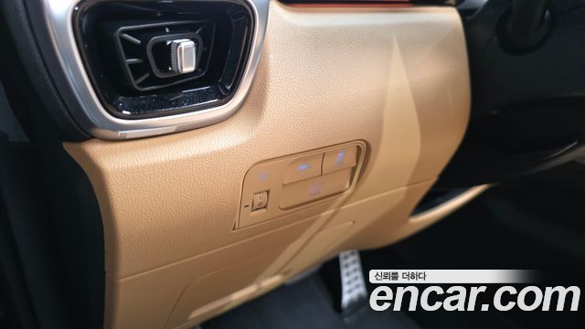 Kia Sorento (IV) Gasoline 2.5T 2WD Signature 2023 — фото 40
