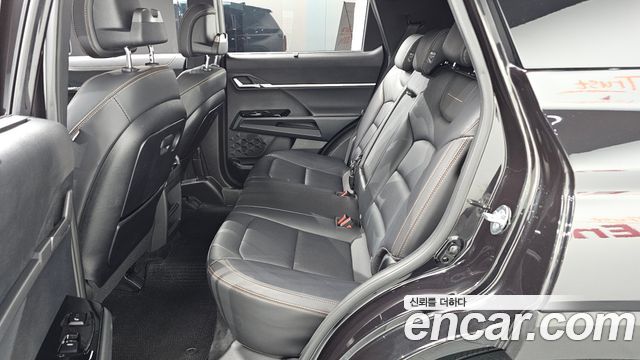 KG Mobility (SsangYong) Torres EVX E7 2024 — фото 12
