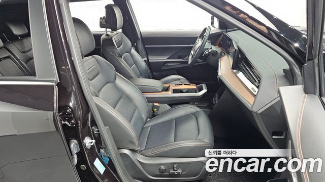 KG Mobility (SsangYong) Torres EVX E7 2024 — фото 26