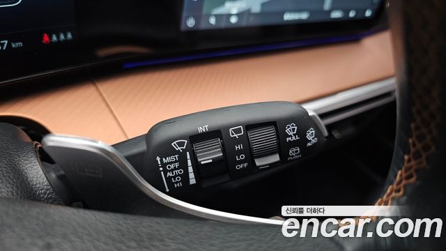 KG Mobility (SsangYong) Torres EVX E7 2024 — фото 29