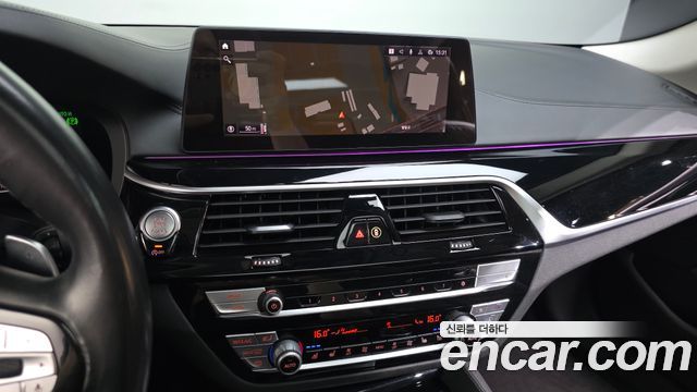 BMW 5 Series (G30) 520d Luxury Plus 2020 — фото 14
