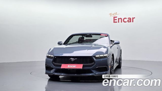 Ford Mustang (VII) 2.3 Ecoboost Premium Convertible 2024 — фото 3