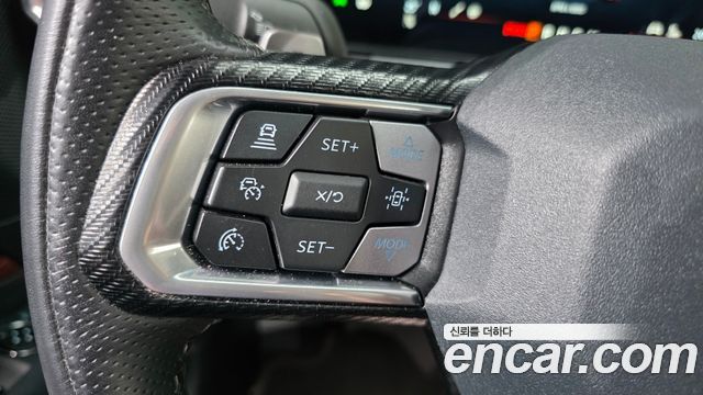 Ford Mustang (VII) 2.3 Ecoboost Premium Convertible 2024 — фото 20