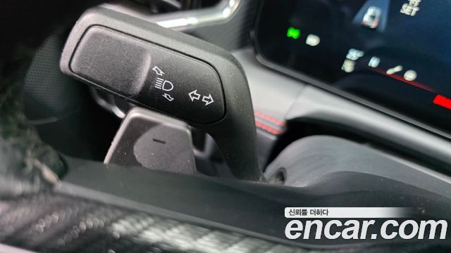 Ford Mustang (VII) 2.3 Ecoboost Premium Convertible 2024 — фото 29