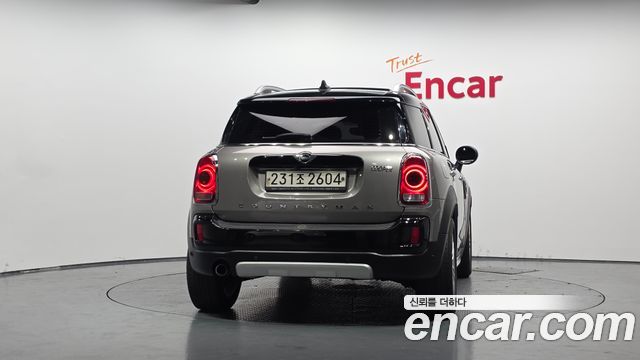 MINI Cooper Countryman HIGH 2nd 2020 — фото 4