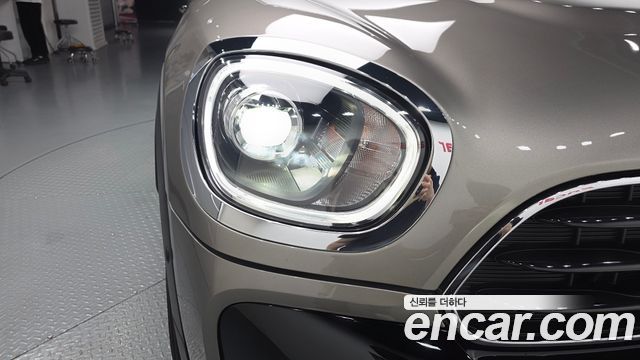 MINI Cooper Countryman HIGH 2nd 2020 — фото 22