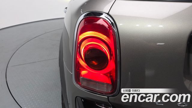 MINI Cooper Countryman HIGH 2nd 2020 — фото 23