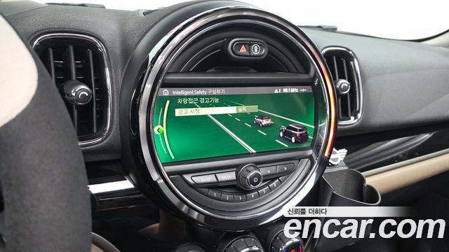 MINI Cooper Countryman HIGH 2nd 2020 — фото 27
