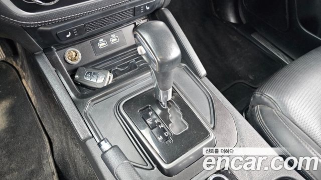 KG Mobility (SsangYong) Rexton Sports Khan Diesel 2.2 4WD Wild 2022 — фото 9