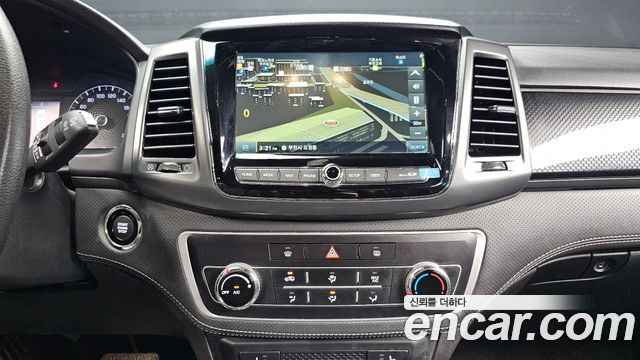 KG Mobility (SsangYong) Rexton Sports Khan Diesel 2.2 4WD Wild 2022 — фото 14