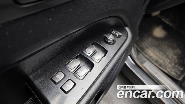 KG Mobility (SsangYong) Rexton Sports Khan Diesel 2.2 4WD Wild 2022 — фото 17