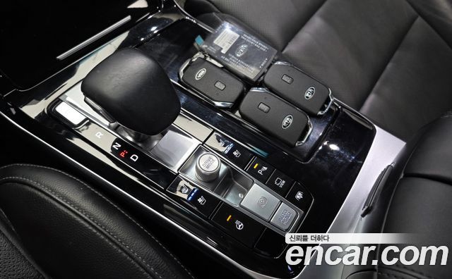 Kia K7 Premier Hybrid Signature 2020 — фото 9