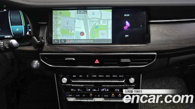 Kia K7 Premier Hybrid Signature 2020 — фото 15