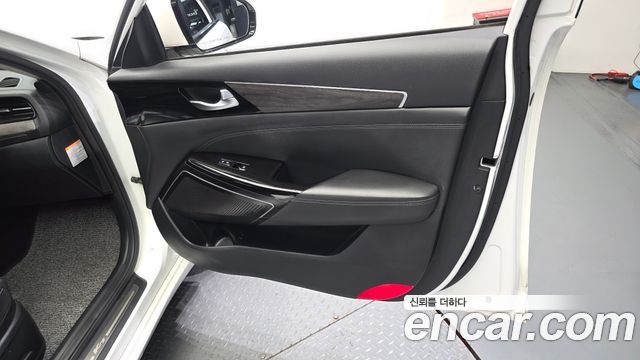 Kia K7 Premier Hybrid Signature 2020 — фото 24