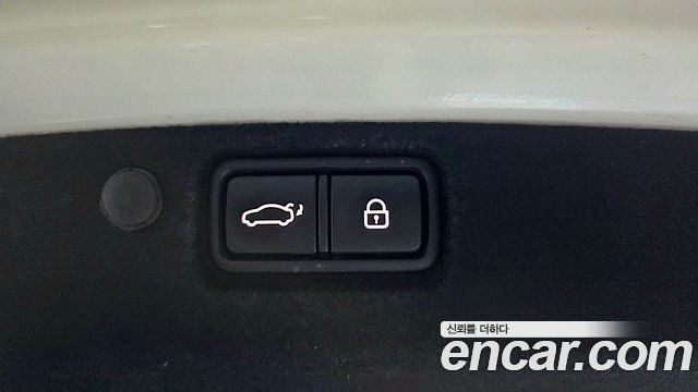 Kia K7 Premier Hybrid Signature 2020 — фото 28