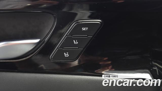 Kia K7 Premier Hybrid Signature 2020 — фото 31