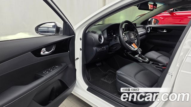 Kia K3 (II) 1.6 Noblesse 2022 — фото 10