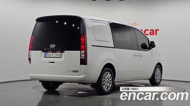 Hyundai Staria HEV 1.6 Cargo 5-Seater Modern 2025 — фото 2