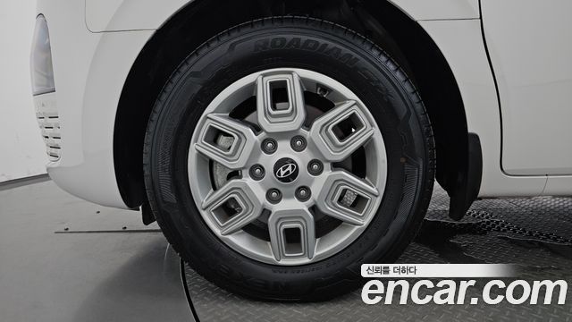 Hyundai Staria HEV 1.6 Cargo 5-Seater Modern 2025 — фото 5