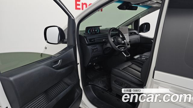 Hyundai Staria HEV 1.6 Cargo 5-Seater Modern 2025 — фото 10