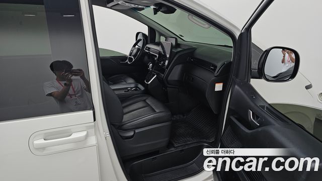 Hyundai Staria HEV 1.6 Cargo 5-Seater Modern 2025 — фото 11