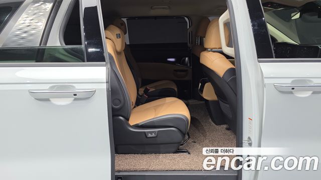 Kia Carnival (IV) Diesel 9-Seater Signature 2023 — фото 12