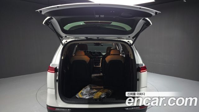 Kia Carnival (IV) Diesel 9-Seater Signature 2023 — фото 20