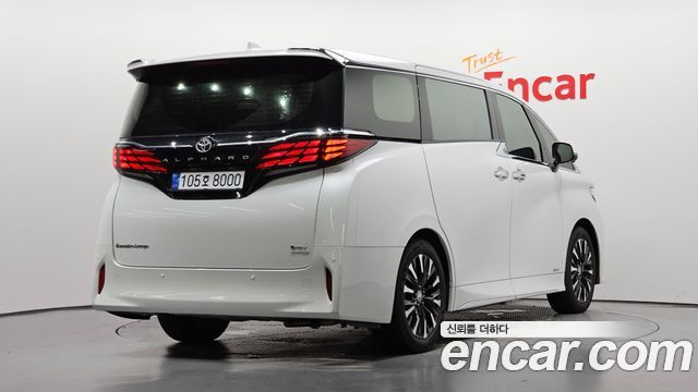 Toyota Alphard (IV) 2.5 HEV Executive AWD 2025 — фото 2