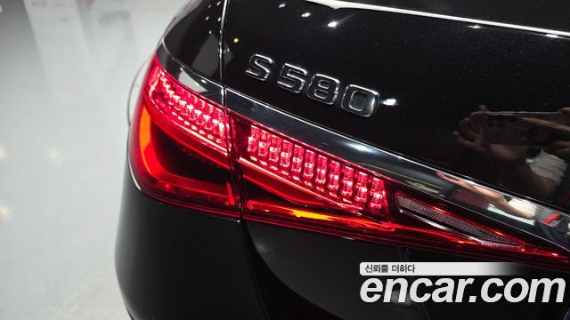 Mercedes-Benz S-Class (W223) S580L 4MATIC 2023 — фото 23