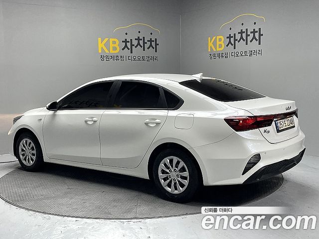 Kia K3 (II) 1.6 Trendy 2022 — фото 2