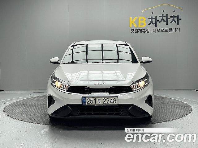 Kia K3 (II) 1.6 Trendy 2022 — фото 3