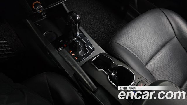 KG Mobility (SsangYong) Style Korando C 2.2 RX 2WD DLX 2018 — фото 9