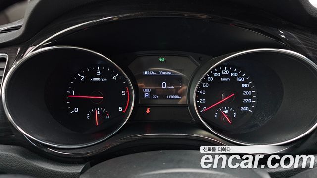 Kia Carnival 9-Seater Prstige 2019 — фото 8